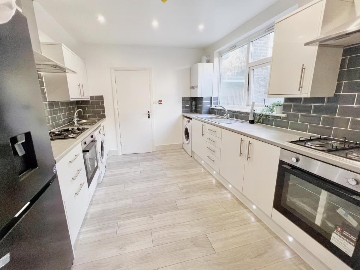 Modern Room In Centrally Located Apartment - Room 4 London Luaran gambar